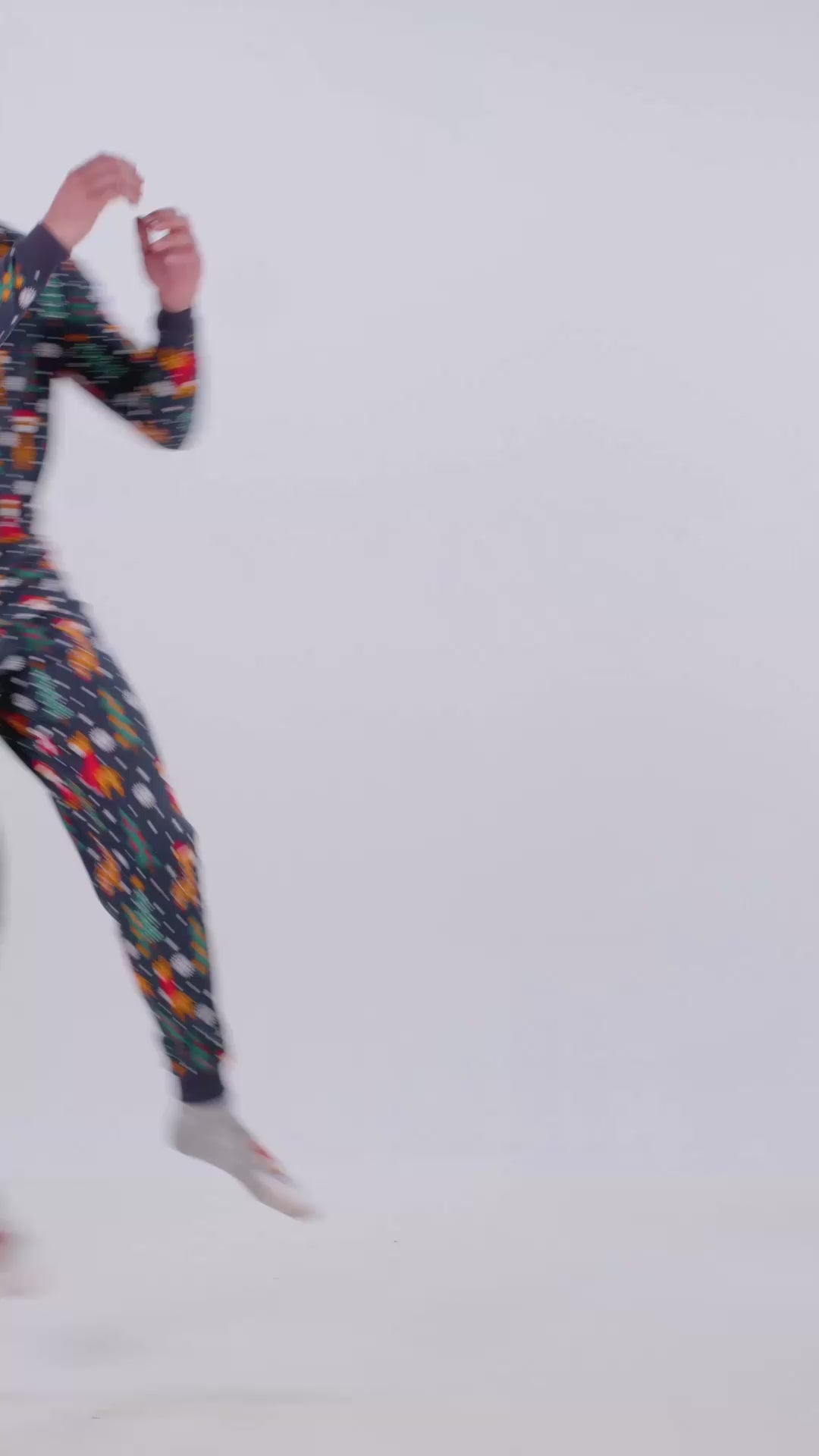 Ugly Christmas Pyjama for Women and Men with Giraffes